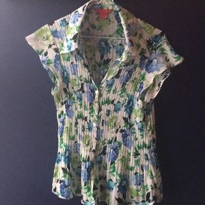 Summer button down blouse with cap sleeves